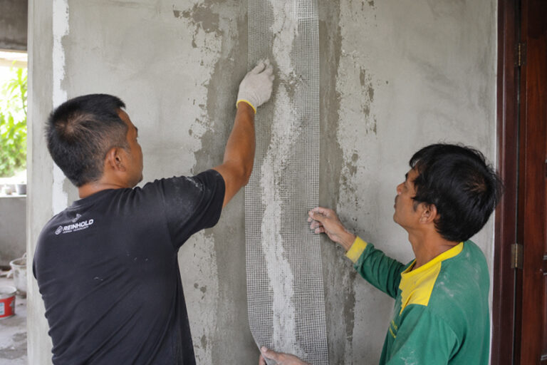 cara memperbaiki tembok retak besar