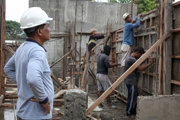 tukang bangunan prabumulih